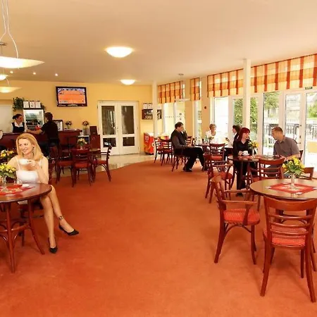 Lázeňská Léčebna Mánes Hotel