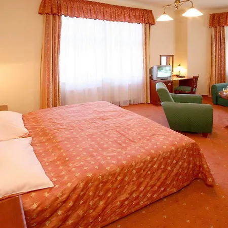 Lázeňská Léčebna Mánes 3* Karlovy Vary