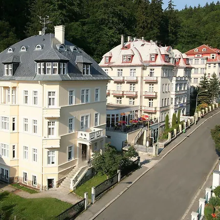Lázeňská Léčebna Mánes Hotel 3*